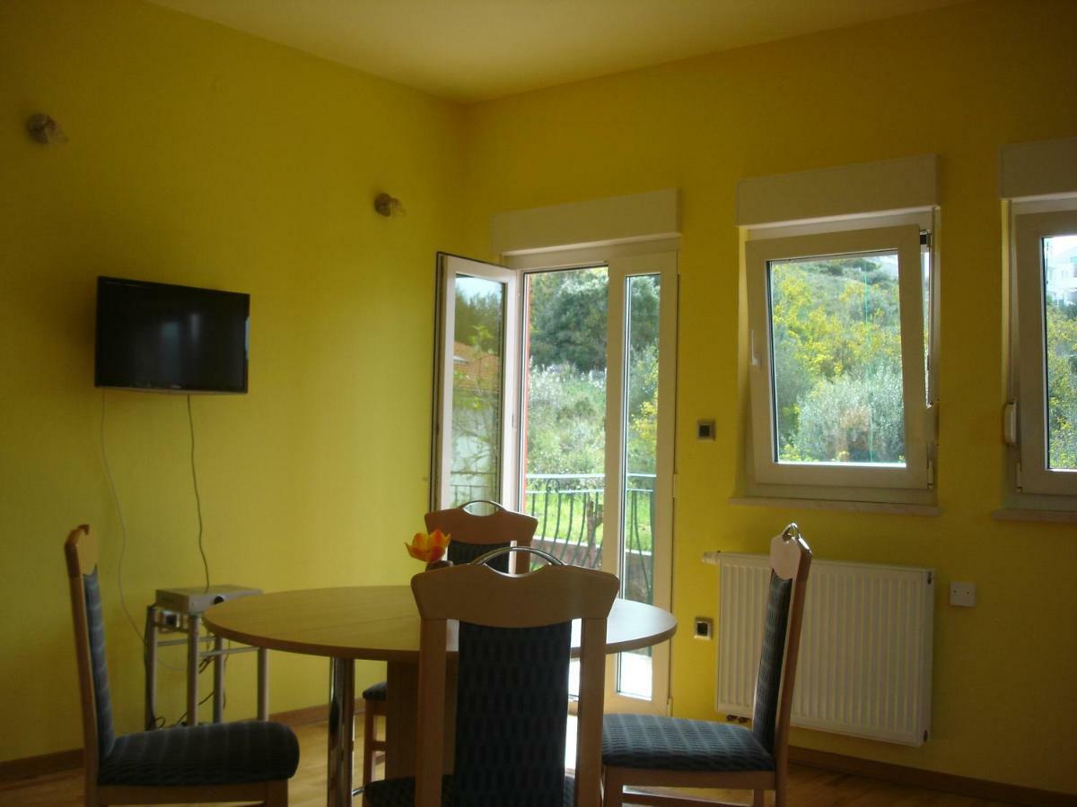 Apartmani Ante Trogir Exterior photo